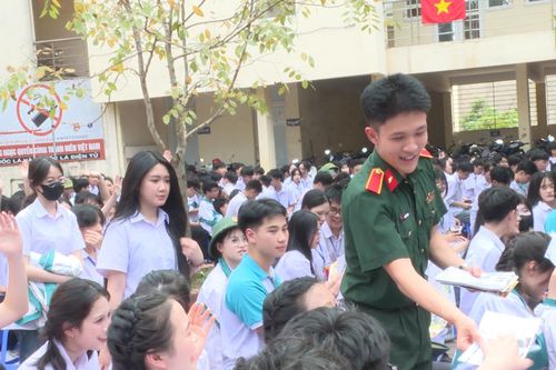 Kiểm tra công tác tuyển sinh quân sự