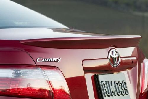 Toyota Camry qua các thế hệ: Đâu là mẫu xe đáng tin cậy nhất?
