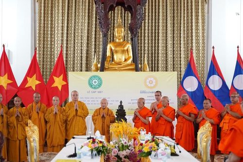 Giáo hội phân ưu với Liên minh Phật giáo Lào về sự viên tịch của Đại lão Hòa thượng Maha Bounma Simmaphom