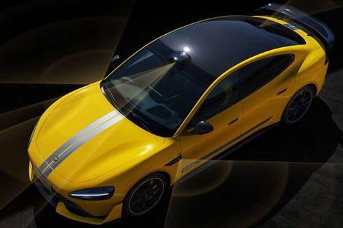 Trung Quốc siết chặt quản lý xe tự lái sau tai nạn chết người