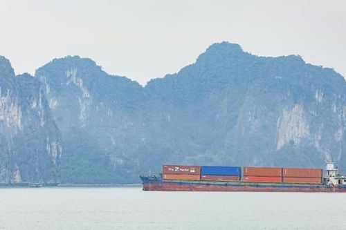 Vận tải thủy tăng trưởng 2 con số
