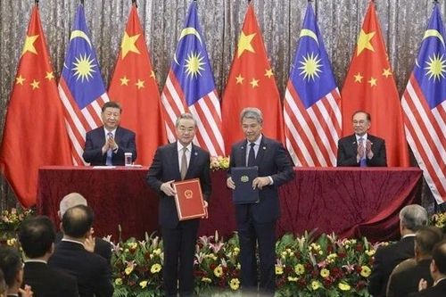 Malaysia, Trung Quốc trao đổi 31 thỏa thuận hợp tác đa phương