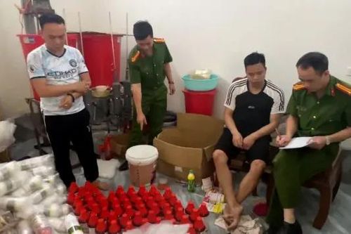 Thu giữ số lượng lớn thuốc bảo vệ thực vật giả
