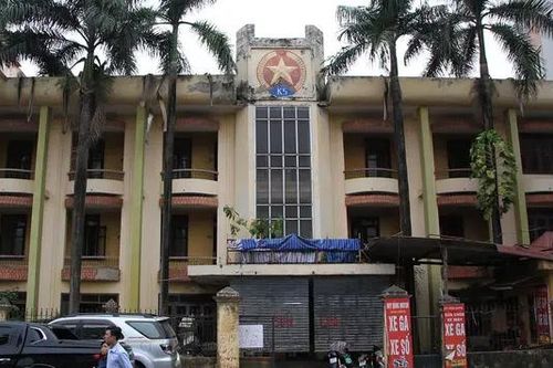 Hà Đông: Trụ sở bỏ hoang gây lãng phí tài sản công
