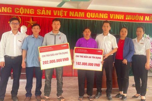 Chi trả quyền lợi bảo hiểm Bảo an tín dụng cho gia đình khách hàng tại Hà Quảng