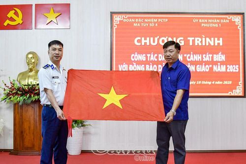 Cảnh sát biển với đồng bào dân tộc, tôn giáo