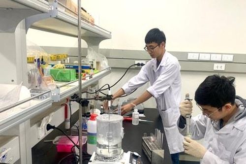 Tin tức đặc biệt trên báo in Hànôịmới ngày 18-4-2025