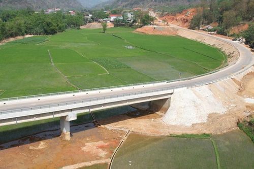 Khánh thành tuyến đường TP Bắc Kạn - hồ Ba Bể kết nối sang Na Hang (Tuyên Quang)