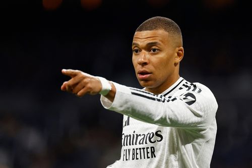 Caen vỡ mộng với Mbappe