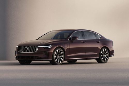 Cận cảnh Volvo S90 bản nâng cấp giữa vòng đời, có thể về Việt Nam