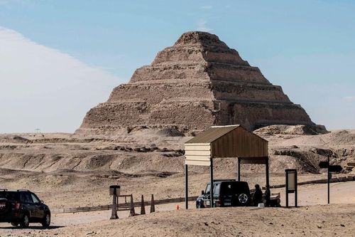 Ai Cập khai quật lăng mộ của hoàng tử cổ đại ở Saqqara
