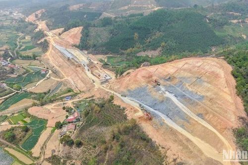 Gỡ nút thắt, đưa 2 dự án Đồng Đăng-Trà Lĩnh và Hữu Nghị-Chi Lăng 'về đích' cuối năm nay