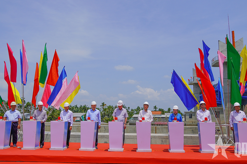 Sóc Trăng: Khánh thành cống ngăn mặn hơn 500 tỷ đồng