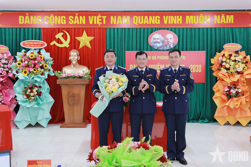 Tích cực, chủ động tham mưu xây dựng Bộ tư lệnh Vùng Cảnh sát biển 4 vững mạnh về chính trị