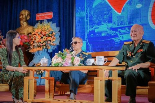 Những nhân chứng lịch sử truyền cảm hứng cho bạn trẻ TP. HCM