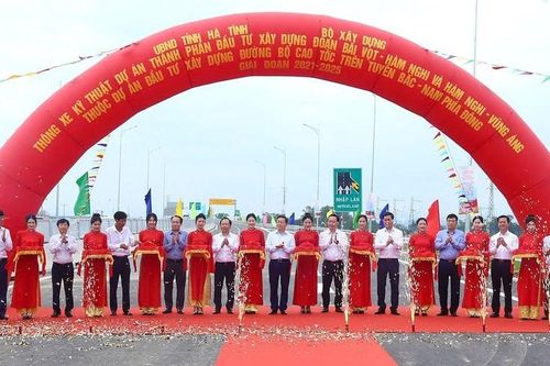 Chính thức thông xe kỹ thuật cao tốc Bắc – Nam đoạn qua Hà Tĩnh
