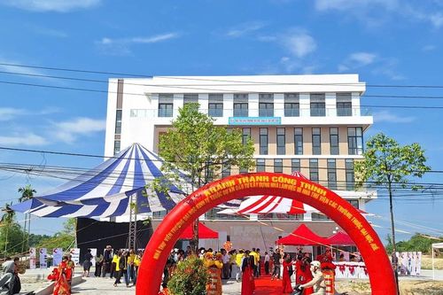 Khánh thành công trình nhà thư viện Trường Đại học Kinh tế, Đại học Huế