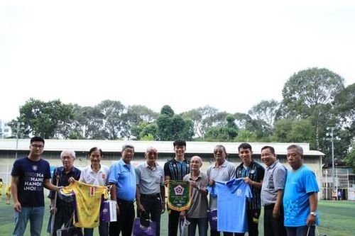 CLB Bóng đá Hà Nội tri ân các cựu danh thủ vang bóng một thời
