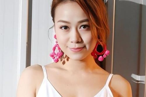 Một á hậu giải nghệ