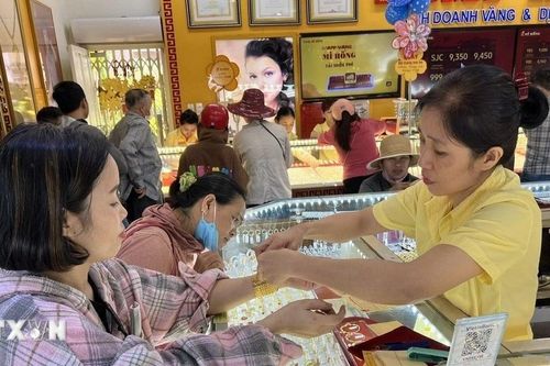 Giá vàng sáng 19/4 giảm mạnh sau chỉ đạo của Phó Thủ tướng Hồ Đức Phớc