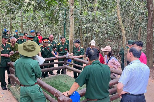 Từ cơn sốt phim 'Địa đạo', tour khám phá lịch sử TP Hồ Chí Minh kín khách