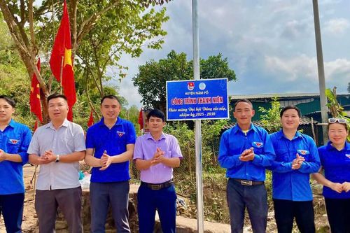 Sớm đưa nghị quyết vào cuộc sống