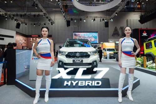 Xe hybrid tháng 2: Innova Cross đứng đầu bảng, XL7 là điểm sáng hiếm hoi