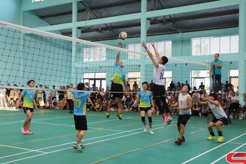 Bế mạc Giải bóng chuyền nam thanh niên huyện Mai Sơn năm 2025