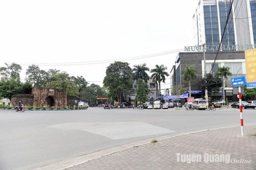 65 năm ấy biết bao ân tình