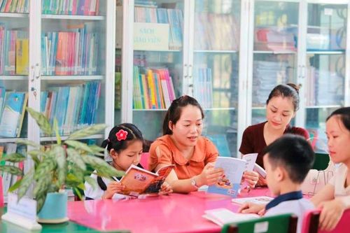 Gia đình - nơi con bắt đầu tình yêu với sách