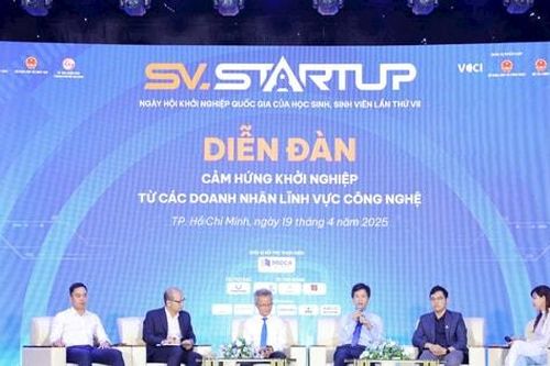 Truyền cảm hứng khởi nghiệp cho học sinh, sinh viên từ các doanh nhân