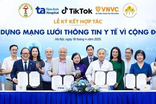 Hàng nghìn bác sĩ, dược sĩ xây dựng mạng lưới thông tin y tế chính thống trên TikTok