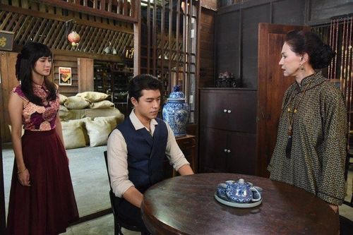 Sau khi thông báo chia đều tài sản, mẹ vợ giả ốm thử lòng, con rể lộ ngay bộ mặt thật khiến bà hủy di chúc