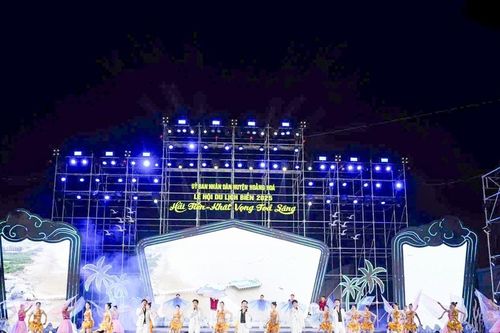 Hải Tiến biển xanh, khát vọng tỏa sáng