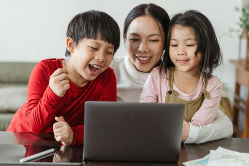 7 dấu hiệu con cực kỳ tôn trọng bạn