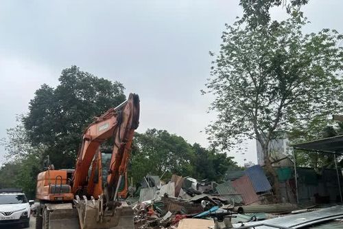 Quận Nam Từ Liêm: Cưỡng chế, xử lý công trình vi phạm trật tự xây dựng, đất đai tại phường Đại Mỗ