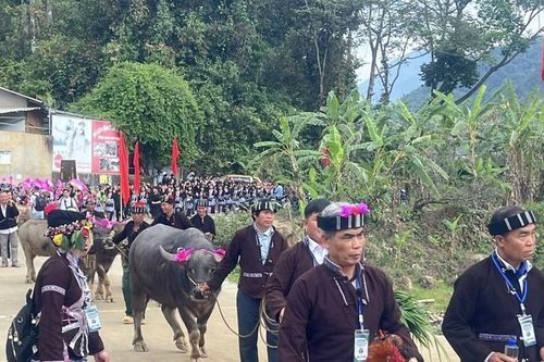Quảng bá nét đẹp văn hóa truyền thống dân tộc Lự ở Tam Đường