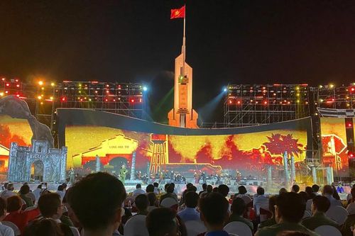 Thủ tướng dự chương trình nghệ thuật chính luận 'Ký ức để lại'