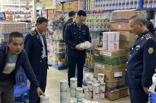 Bộ Y tế yêu cầu rà soát việc bán, sử dụng sữa trong bệnh viện