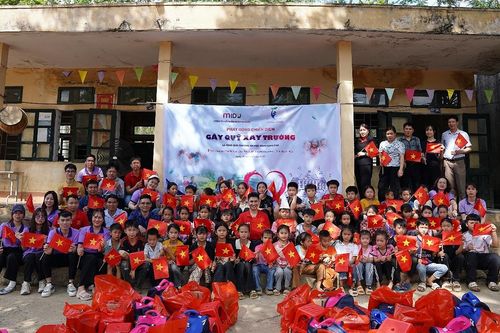 'Món quà trong mơ' của học sinh bản Tân Sơn