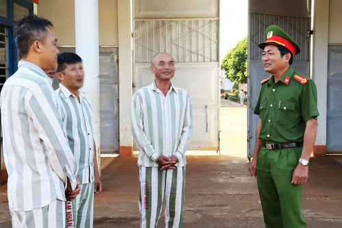 Góp phần hồi sinh những trái tim lầm lỗi