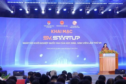 Mỗi học sinh, sinh viên là người sáng tạo, khởi nghiệp và kiến tạo tương lai