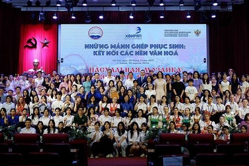 Sắc màu Phục Sinh: Khi truyền thống Nga lan tỏa trong không gian văn hóa Việt