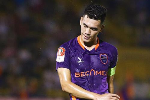 Thầy của Tiến Linh mất ghế ngay sau trận thua nặng nề trước Hà Nội FC