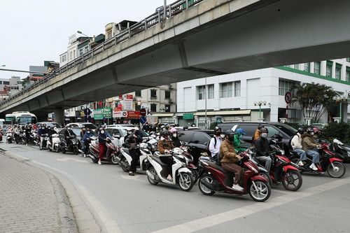 Đèn xanh không đi có bị phạt?