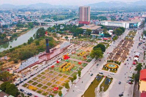 747 cán bộ, công viên chức xin nghỉ chế độ khi hợp nhất Bắc Kạn - Thái Nguyên