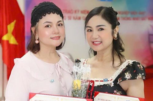 Diễn viên Thu Hà, Thu Quế và loạt NSND đình đám cùng lúc đón tin vui