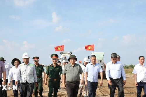 Thủ tướng: Phải hoàn thành cao tốc Cần Thơ-Cà Mau trong năm nay