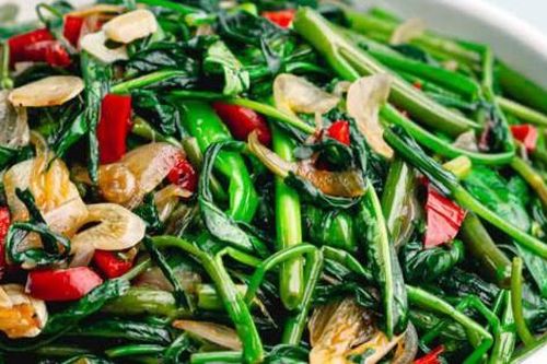 5 loại rau dễ 'ngậm' thuốc trừ sâu nhất chợ, cái số 1 nhiều người thích mê