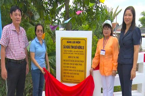 Khánh thành cầu Tư Bên